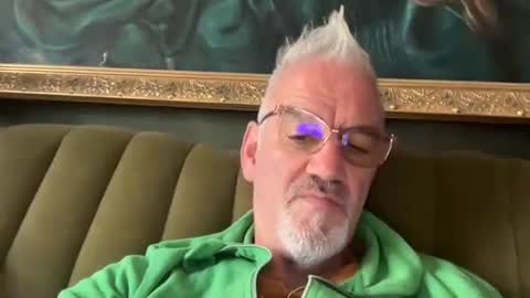 Snapshot of jewlronny chatting on September 2025 06:13:01 AM jewlronny online show from September 2025 06:13:01 AM