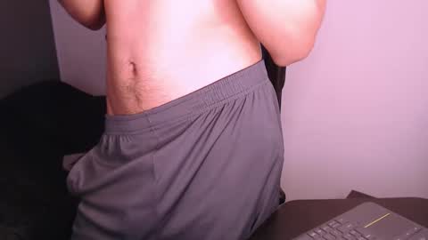 Snapshot of jey_foxx chatting on September 2025 07:30:01 PM jey_foxx online show from September 2025 07:30:01 PM