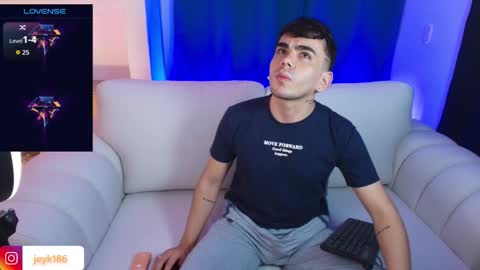 Snapshot of jey_keler chatting on October 2025 09:35:02 PM jey keler online show from October 2025 09:35:02 PM