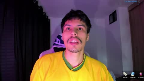 Snapshot of jeyden_camilo chatting on June 2026 11:18:01 PM Jeyden Camilo online show from June 2026 11:18:01 PM