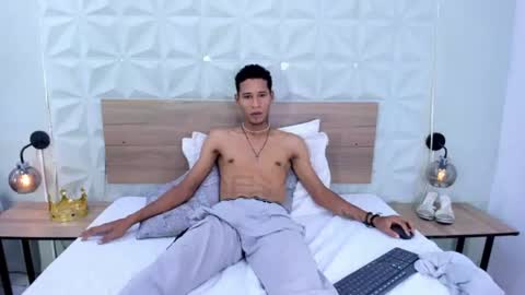 J E I K online show from July 2026 01:07:01 AM