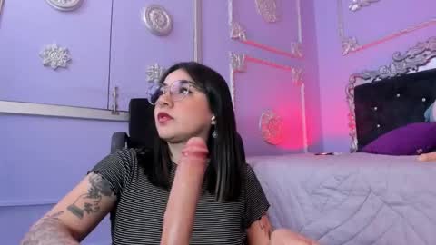 Jeyy online show from December 2025 12:14:01 PM