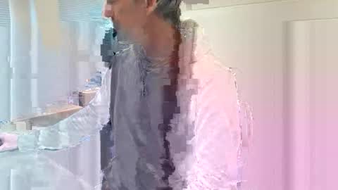 James online show from April 2026 11:44:02 AM