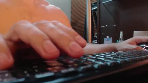 jgomez696a online show from May 2026 02:29:01 AM