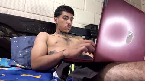 Snapshot of jh415 chatting on September 2025 04:17:02 AM jh415 online show from September 2025 04:17:02 AM