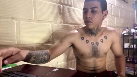 Snapshot of jh415 chatting on February 2026 10:52:02 PM jh415 online show from February 2026 10:52:02 PM