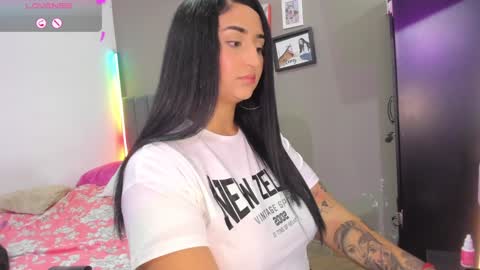 jhackelin  My independent account online show from February 2025 02:49:01 AM