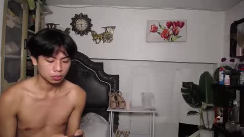 Snapshot of jhan_destroyer2003 chatting on December 2024 04:23:02 AM jhan_destroyer2003 online show from December 2024 04:23:02 AM