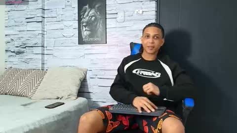 Snapshot of jhay_wheeler777 chatting on October 2025 04:48:01 AM jhay_wheeler777 online show from October 2025 04:48:01 AM