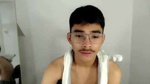 Snapshot of jhnxxnaughty_ chatting on January 2026 06:55:02 PM Johnny online show from January 2026 06:55:02 PM