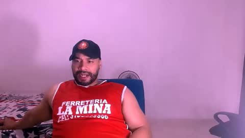 En moreno online show from November 2025 10:53:02 PM