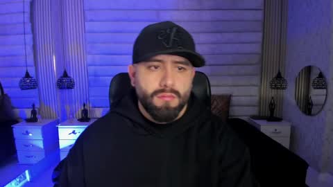 John Bear.... online show from March 2026 11:21:02 AM