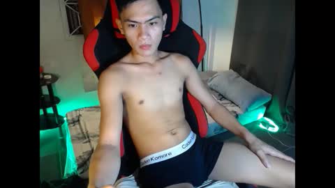 jhon_cummer online show from May 2026 10:10:02 AM