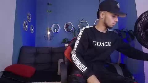 jhon_malo online show from September 2025 12:38:02 PM