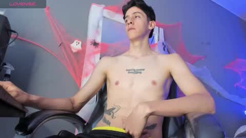 Jhon online show from October 2025 03:12:02 PM