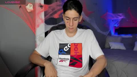 Jhon online show from October 2025 01:03:02 PM