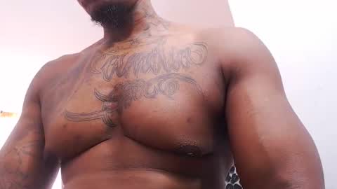 Jhon Tomson online show from March 2026 07:09:01 PM