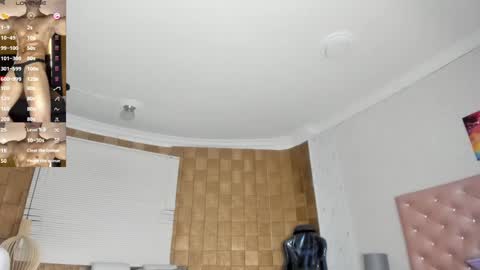 jhonaldsw online show from March 2025 01:07:01 PM