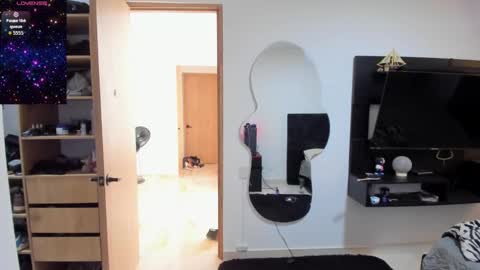 jhonaldsw online show from September 2025 12:49:02 PM