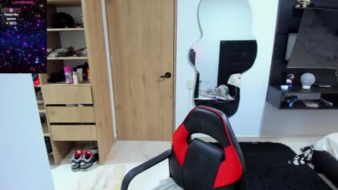 jhonaldsw online show from September 2025 12:21:02 PM