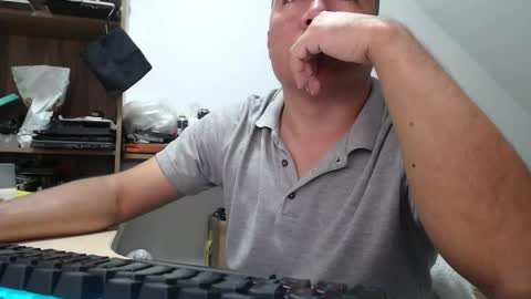 Snapshot of jhonatan_morales_s chatting on November 2025 01:11:02 PM jhonatan_morales_s online show from November 2025 01:11:02 PM