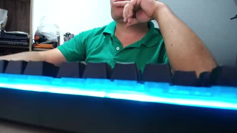 Snapshot of jhonatan_morales_s chatting on November 2025 05:51:01 AM jhonatan_morales_s online show from November 2025 05:51:01 AM