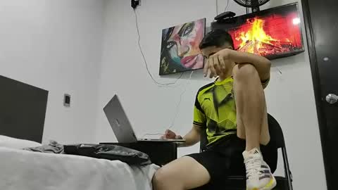 jhon online show from February 2025 12:47:02 AM