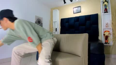 Jhon online show from October 2025 03:01:02 AM