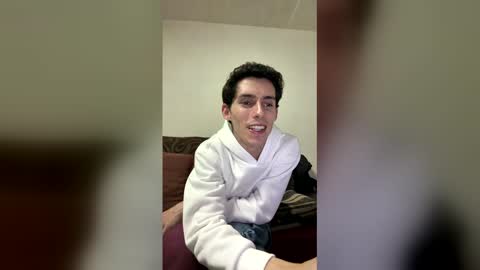 jhonnsand online show from February 2026 12:52:02 AM