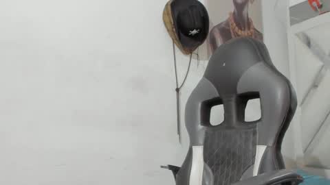 jhonny online show from January 2025 09:40:02 AM