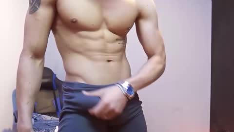 jhonny_thes28 online show from February 2026 06:59:02 PM