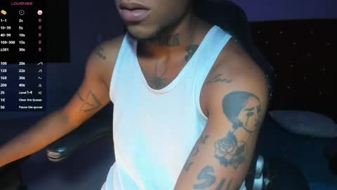 jhonymiller online show from April 2026 10:04:02 PM