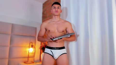 Snapshot of jhosua_hunt chatting on March 2025 04:15:02 AM Jhosua Hunt online show from March 2025 04:15:02 AM