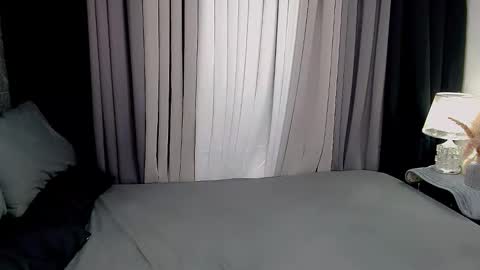 jhuliana_and_charles_room online show from November 2025 05:50:02 AM