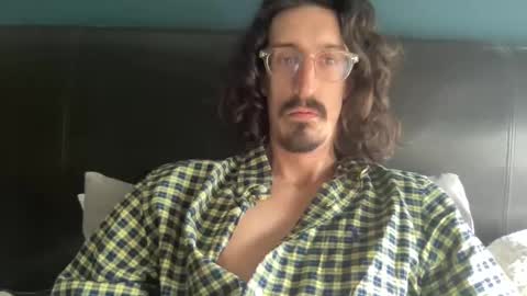 Snapshot of jiggz1986 chatting on February 2025 12:00:02 PM Jigz1986 online show from February 2025 12:00:02 PM