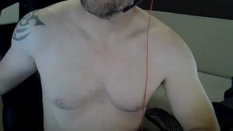 Jim online show from May 2026 01:02:02 AM