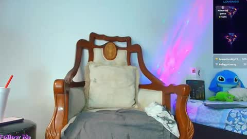 Jimm  Independent Model  online show from December 2025 02:38:01 AM