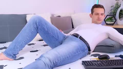 Snapshot of jimmy_doss chatting on July 2026 07:15:02 AM Jimmy online show from July 2026 07:15:02 AM