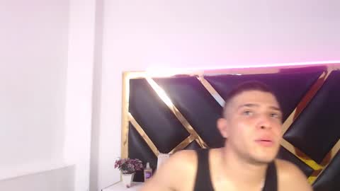 jymmy y pamela online show from November 2025 12:05:02 PM