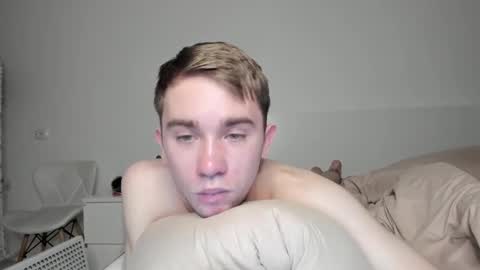 Snapshot of jimyti_bad_boy chatting on January 2025 04:37:01 AM jimyti_bad_boy online show from January 2025 04:37:01 AM