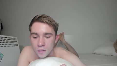 Snapshot of jimyti_bad_boy chatting on January 2025 12:16:01 PM jimyti_bad_boy online show from January 2025 12:16:01 PM