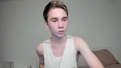 Snapshot of jimyti_bad_boy chatting on January 2025 04:45:01 PM jimyti_bad_boy online show from January 2025 04:45:01 PM