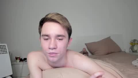 Snapshot of jimyti_bad_boy chatting on February 2025 10:55:01 PM jimyti_bad_boy online show from February 2025 10:55:01 PM