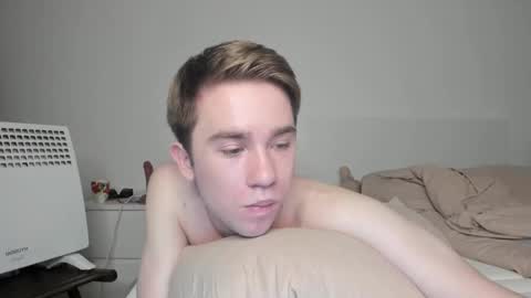 Snapshot of jimyti_bad_boy chatting on February 2025 02:00:01 AM jimyti_bad_boy online show from February 2025 02:00:01 AM