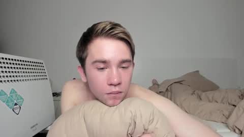 Snapshot of jimyti_bad_boy chatting on February 2025 09:36:01 PM jimyti_bad_boy online show from February 2025 09:36:01 PM