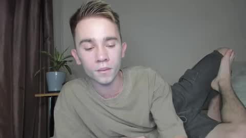 Snapshot of jimyti_bad_boy chatting on September 2025 10:00:01 PM jimyti_bad_boy online show from September 2025 10:00:01 PM