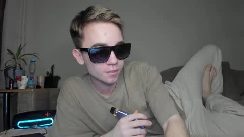 Snapshot of jimyti_bad_boy chatting on February 2026 12:16:02 AM jimyti_bad_boy online show from February 2026 12:16:02 AM