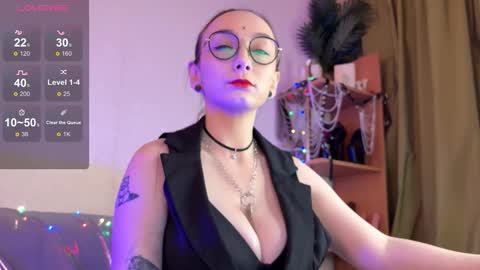 Jinhee Noir online show from December 2025 08:57:02 PM