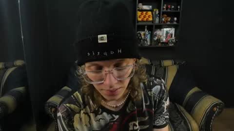 Snapshot of jinnbook chatting on February 2025 02:55:02 AM JinnBook online show from February 2025 02:55:02 AM