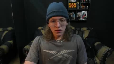 Snapshot of jinnbook chatting on February 2025 05:19:02 AM JinnBook online show from February 2025 05:19:02 AM